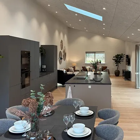 Luxurious In With Wifi Karrebæksminde